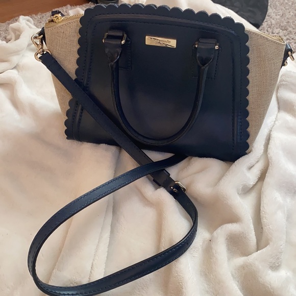Kate Spade Purse - Picture 2 of 3